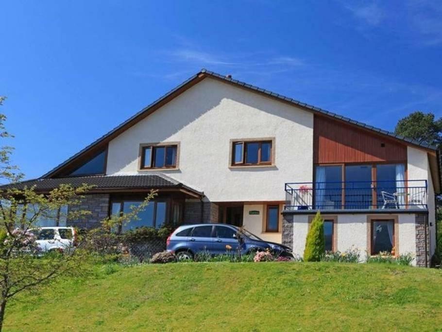 Highland Self Catering Retreat With Stunning Views Apartman Fort William Kültér fotó
