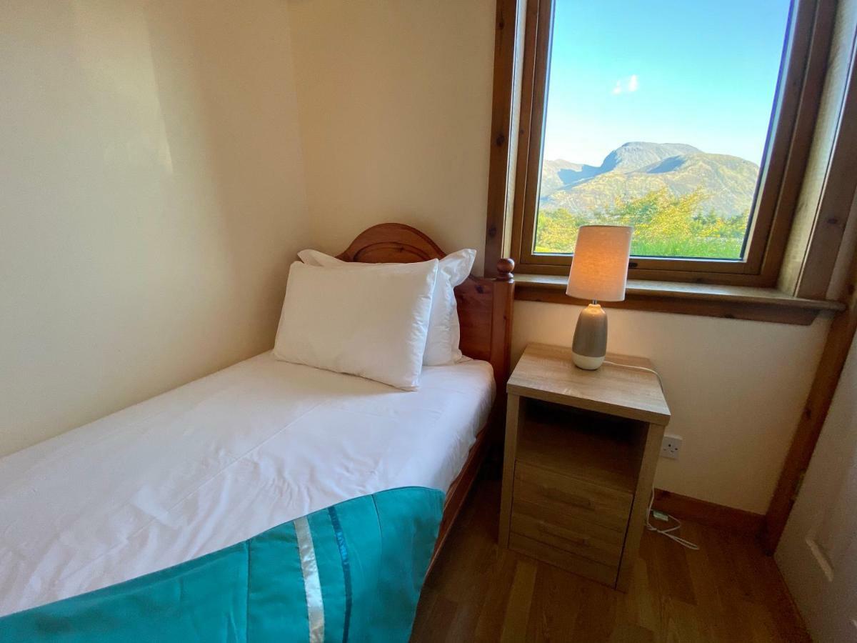 Highland Self Catering Retreat With Stunning Views Apartman Fort William Kültér fotó
